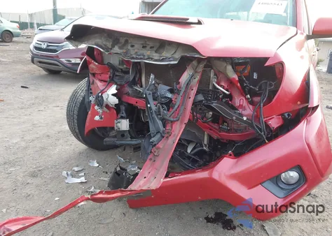 2012 Toyota Tacoma Base V6 z USA, uszkodzony, nr VIN 3TMMU4FN6CM041119